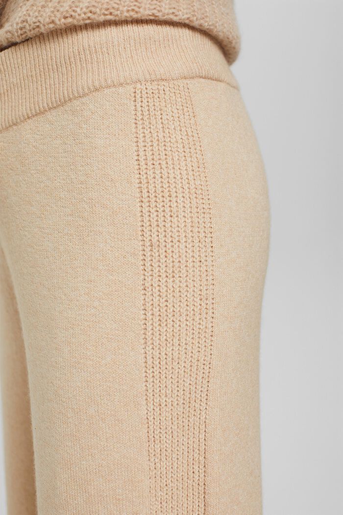 Con lana: pantalón de punto con perneras anchas, BEIGE, detail image number 5
