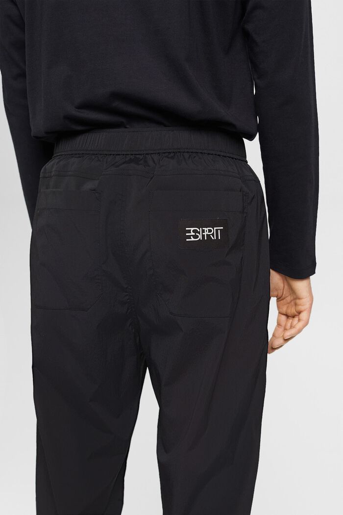 Pantalón deportivo de tiro alto y corte tapered, BLACK, detail image number 4