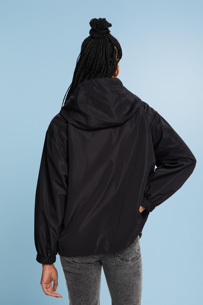 Chaqueta impermeable con capucha extraíble, BLACK, detail image number 2