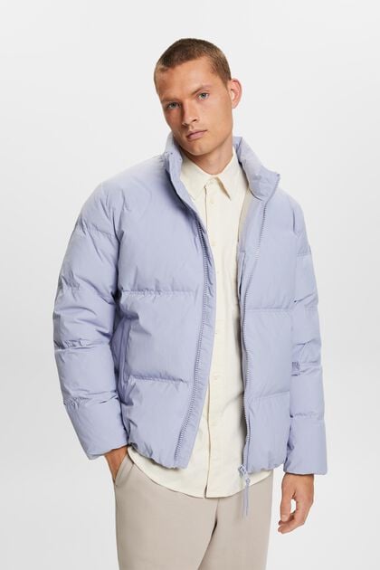 Reciclada: chaqueta acolchada con plumón