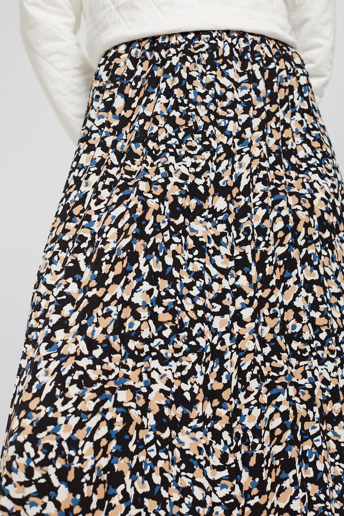 Reciclada: falda midi de pliegues con estampado, BLUE, detail image number 2