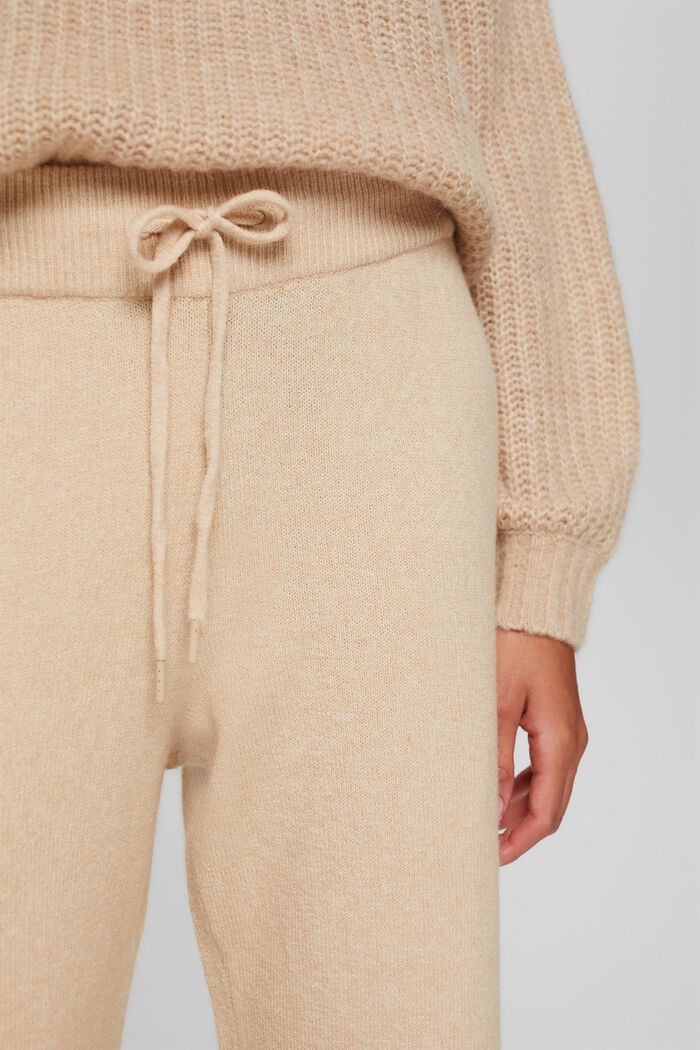 Con lana: pantalón de punto con perneras anchas, BEIGE, detail image number 2