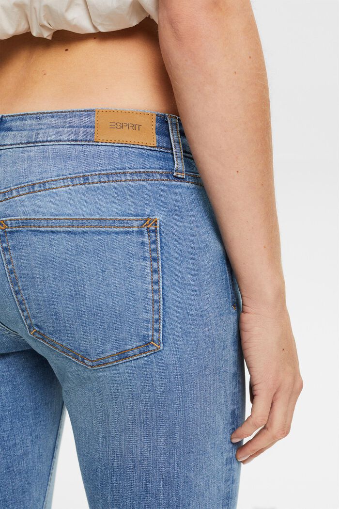 Jeans Capri mid-rise, BLUE LIGHT WASHED, detail image number 3