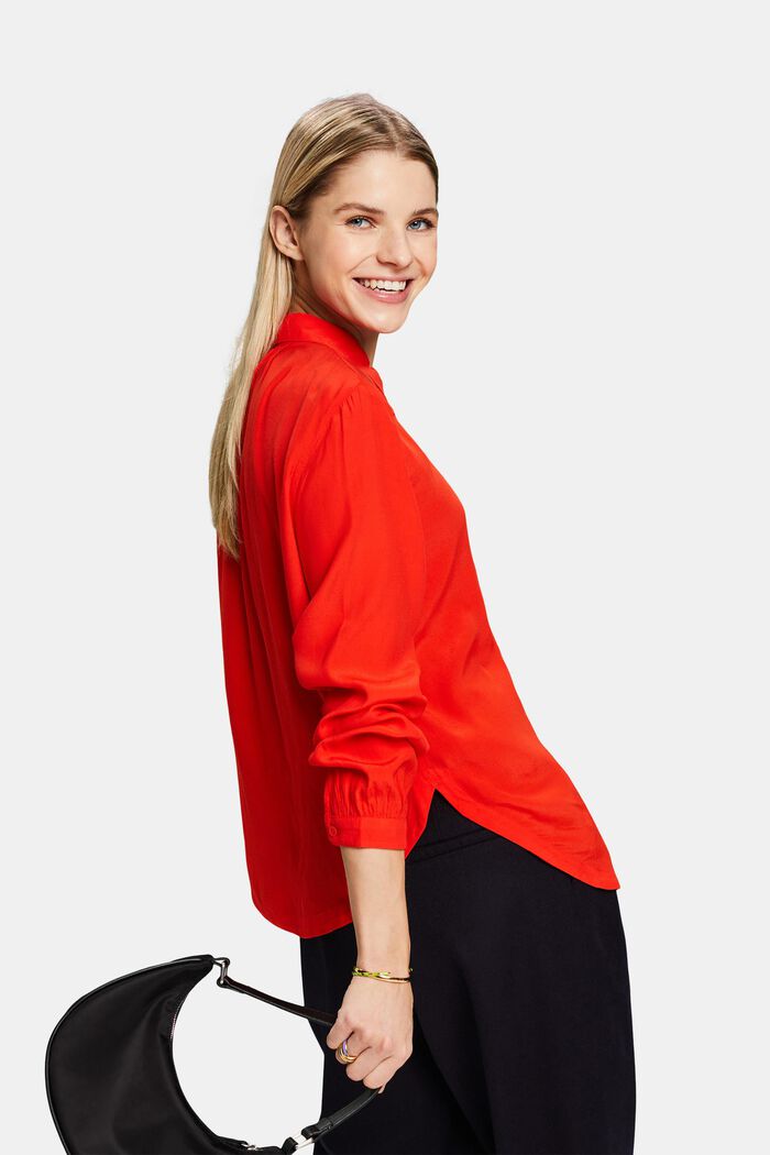 Blusa camisera de crepé, RED, detail image number 2