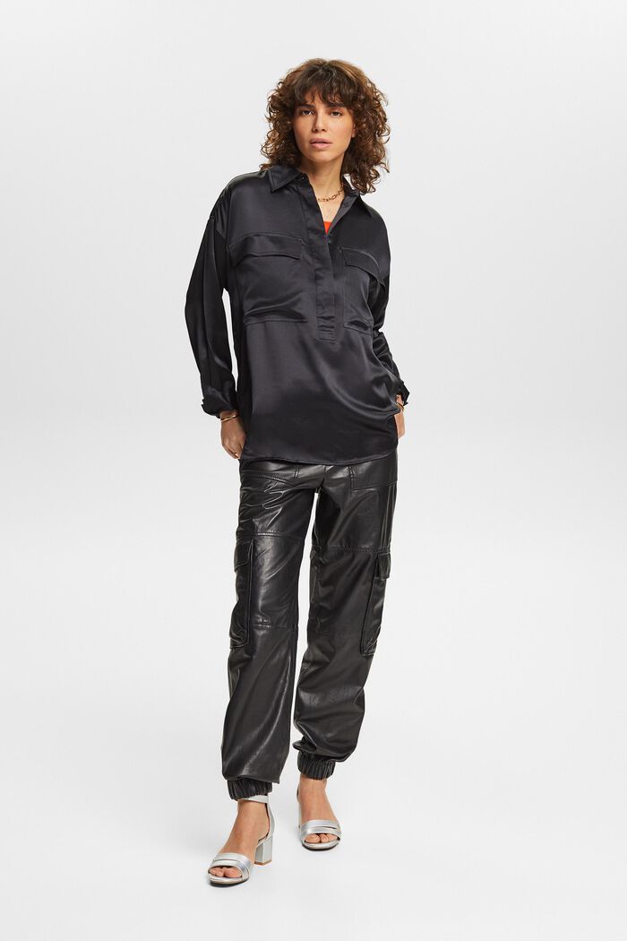 Blusa de satén de seda, BLACK, detail image number 1