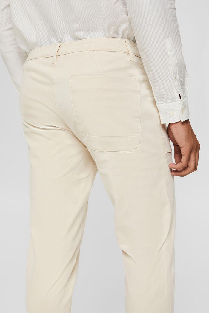 Pantalón tobillero de sarga con bolsillos grandes, SAND, detail image number 5