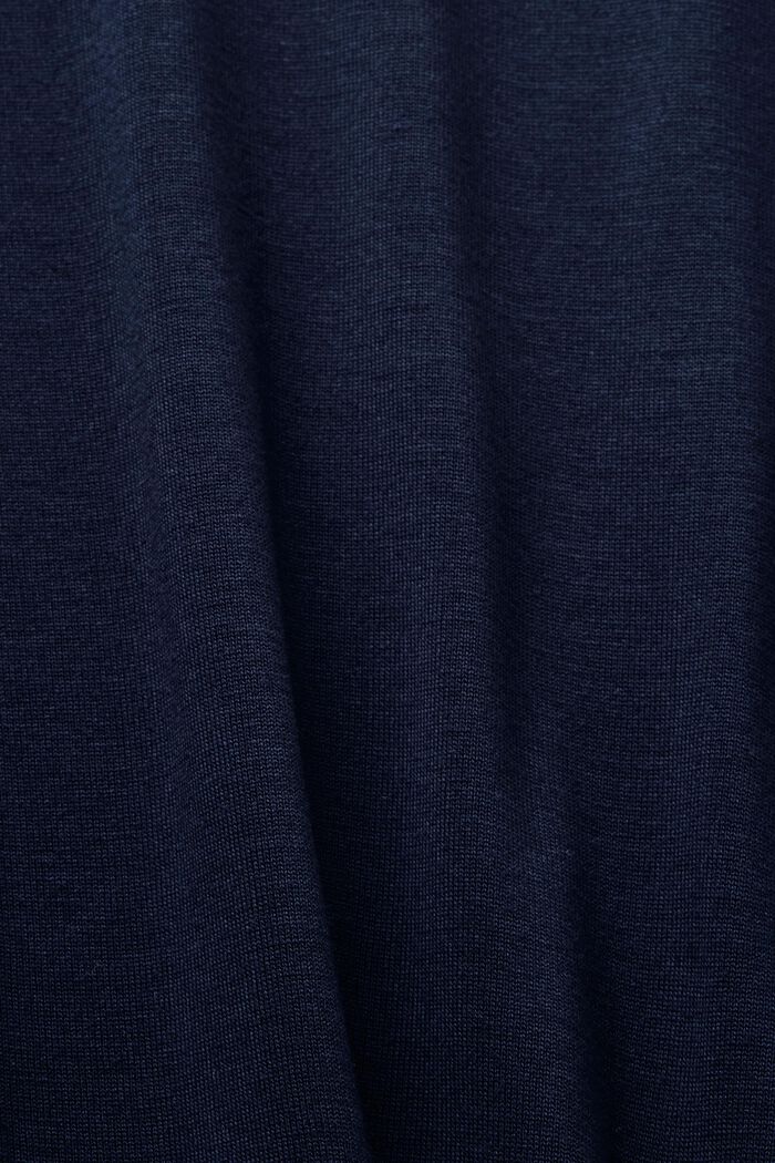 Camiseta con detalle de lentejuelas, LENZING™ ECOVERO™, NAVY, detail image number 6