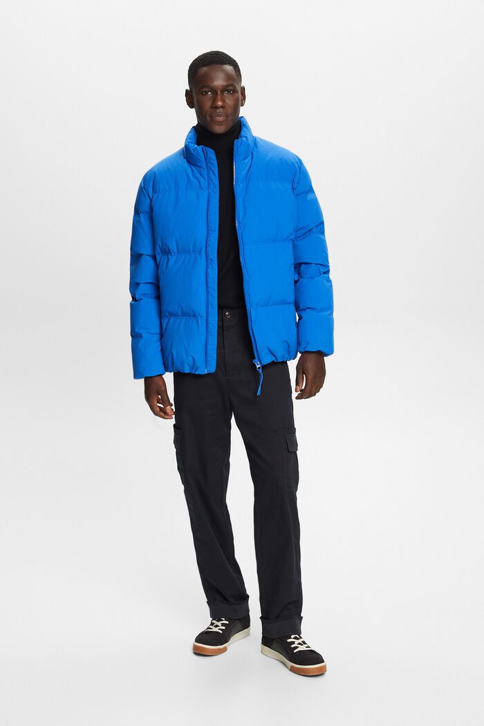 Reciclada: chaqueta acolchada con plumón, BRIGHT BLUE, detail image number 4