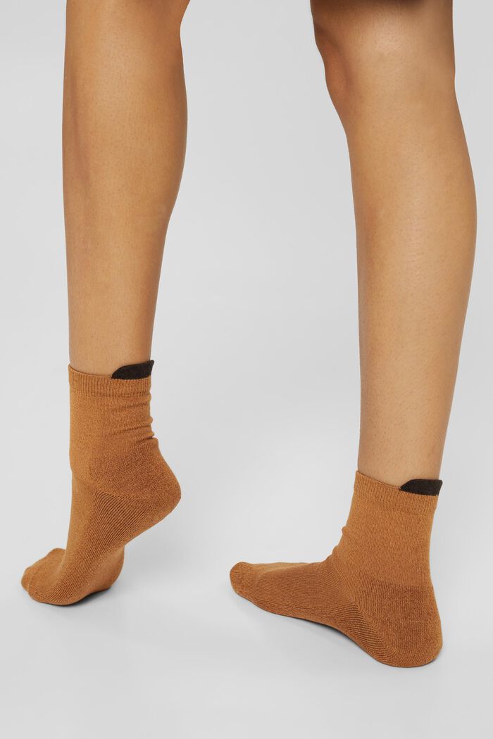 Pack de dos pares de calcetines cortos con base de rizo, CAMEL/BROWN, detail image number 2