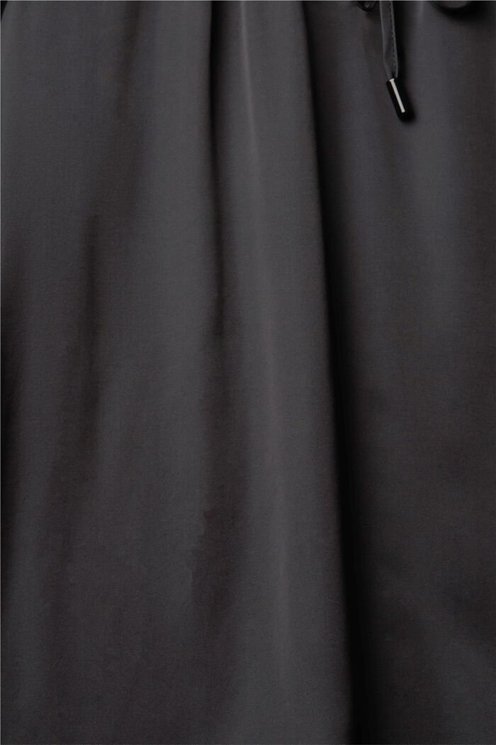 Blusa de satén con cuello fruncido, LENZING™ ECOVERO™, BLACK, detail image number 1