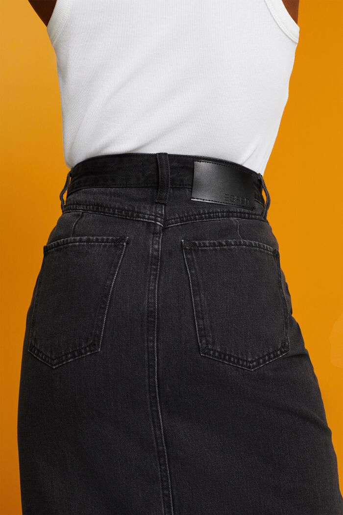 Falda midi con cintura asimétrica, BLACK MEDIUM WASHED, detail image number 4