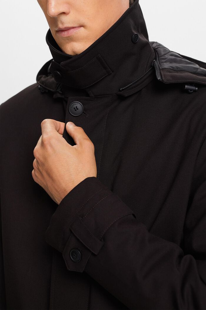 Reciclado: abrigo acolchado con capucha desmontable, BLACK, detail image number 2
