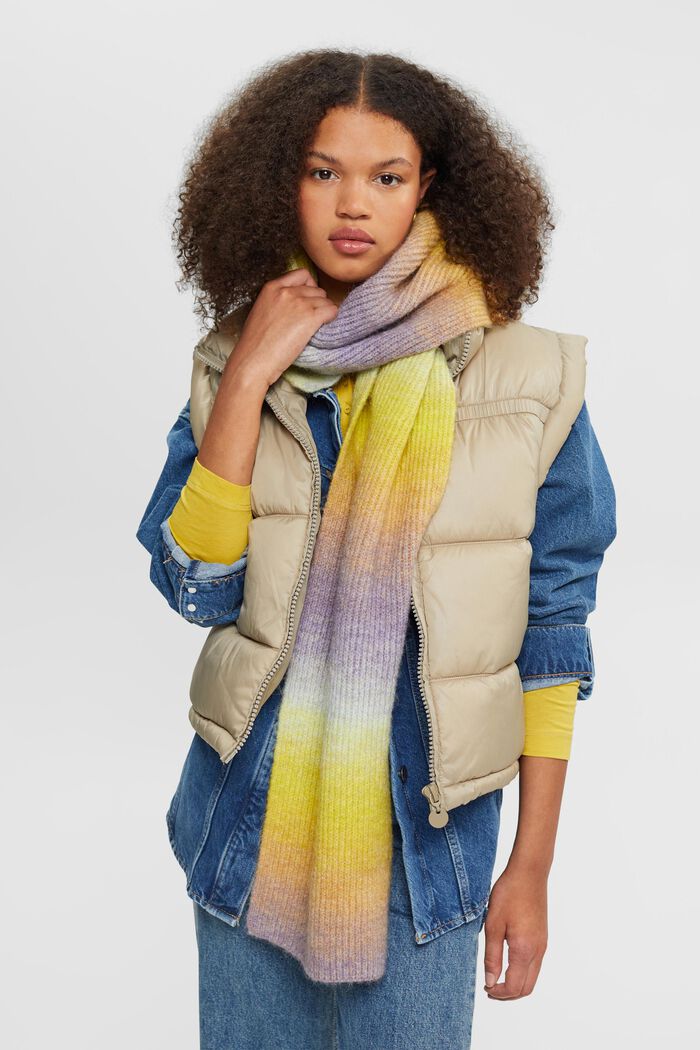 Bufanda de punto multicolor con lana