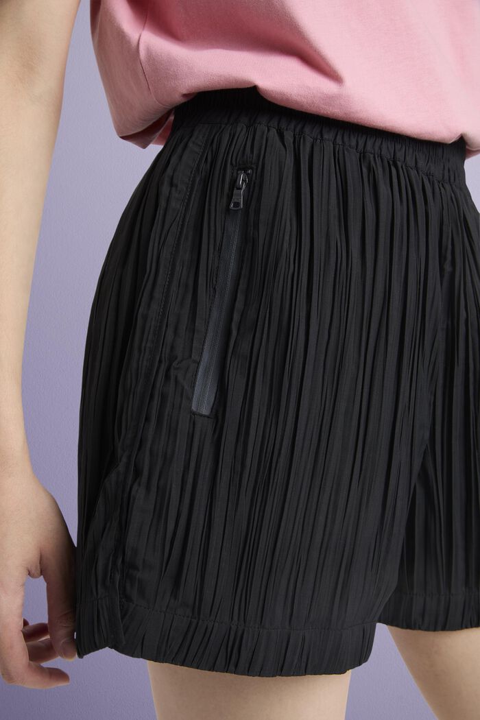 Pantalones cortos de tiro alto con pliegues, BLACK, detail image number 2