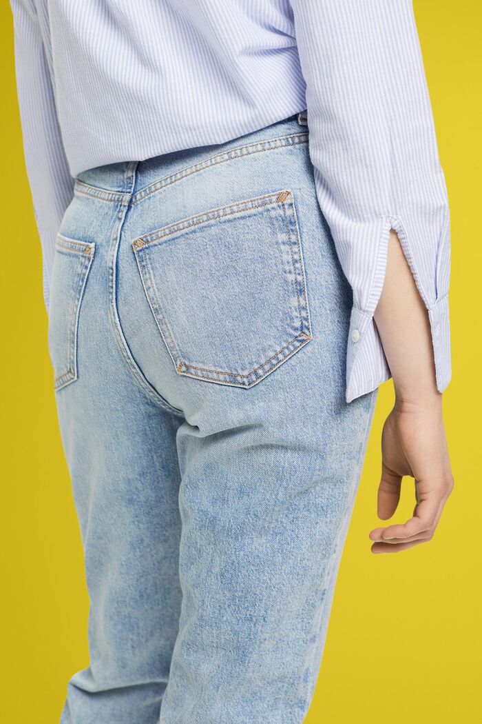 Jeans high-rise estilo años 90 con bajos desflecados, BLUE MEDIUM WASHED, detail image number 2