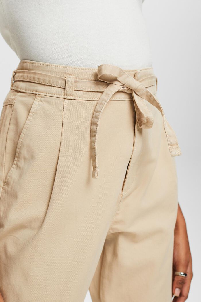Pantalón con pliegues en la cintura con cinturón, algodón Pima, BEIGE, detail image number 4