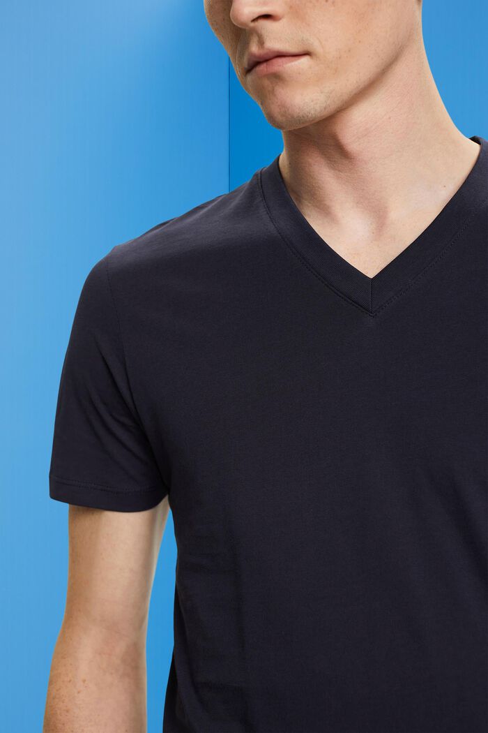 Camiseta entallada de algodón con cuello en pico, NAVY, detail image number 2