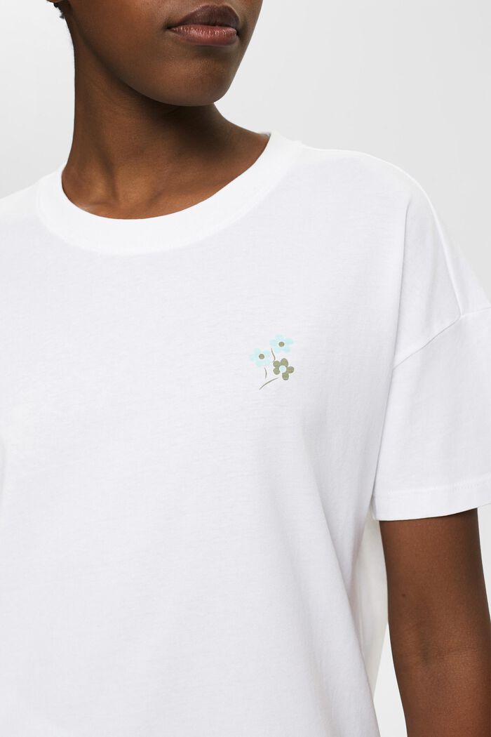 Camiseta con estampado floral en el pecho, WHITE, detail image number 2