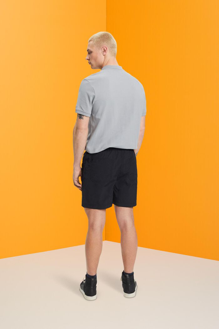 Pantalones cortos con cinturón integrado, BLACK, detail image number 3