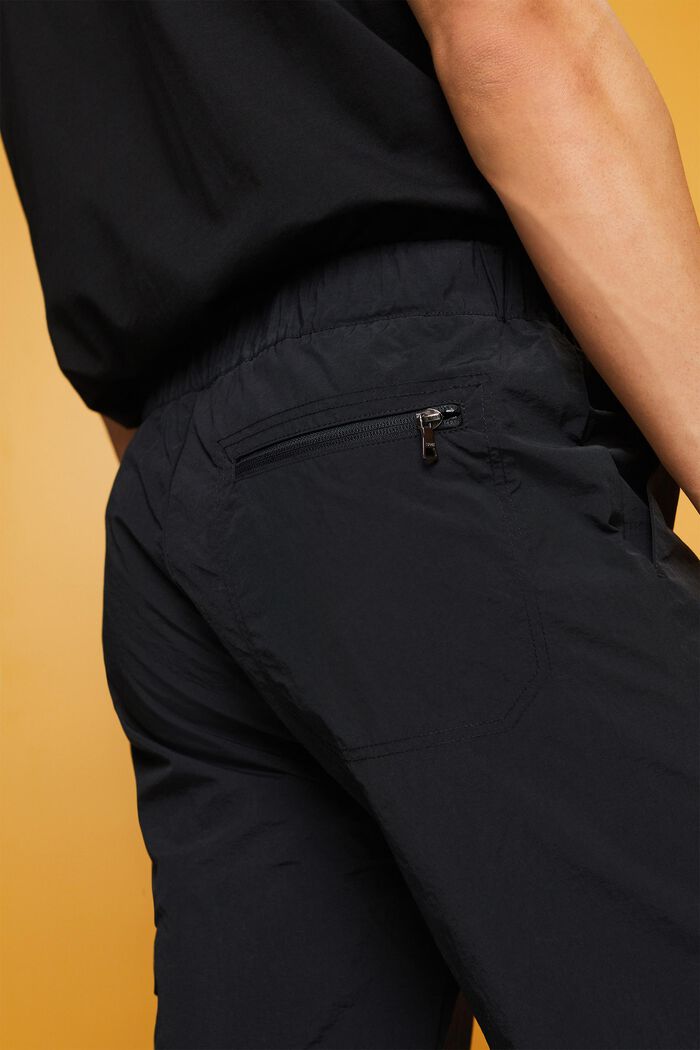 Pantalones cargo con perneras rectas, BLACK, detail image number 4