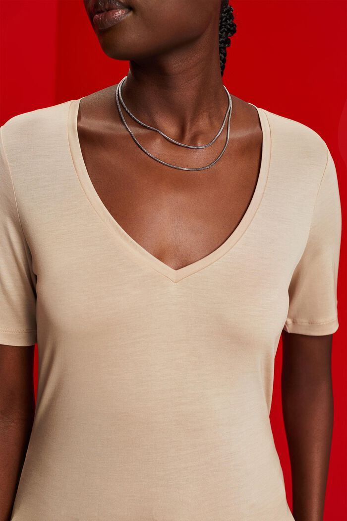 Camiseta de cuello en pico, TENCEL™, LIGHT TAUPE, detail image number 2