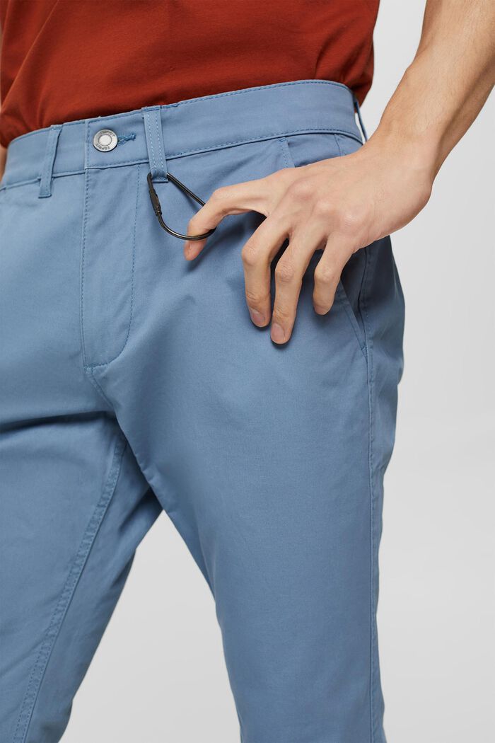 Pantalones chinos ajustados en algodón ecológico, BLUE, detail image number 2