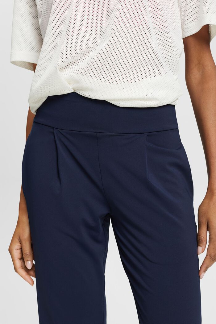 Pantalón deportivo en tejido jersey con E-DRY, NAVY, detail image number 2