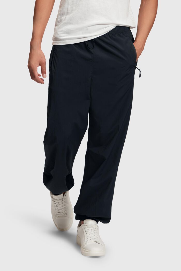 Pantalón deportivo con corte holgado, BLACK, detail image number 0