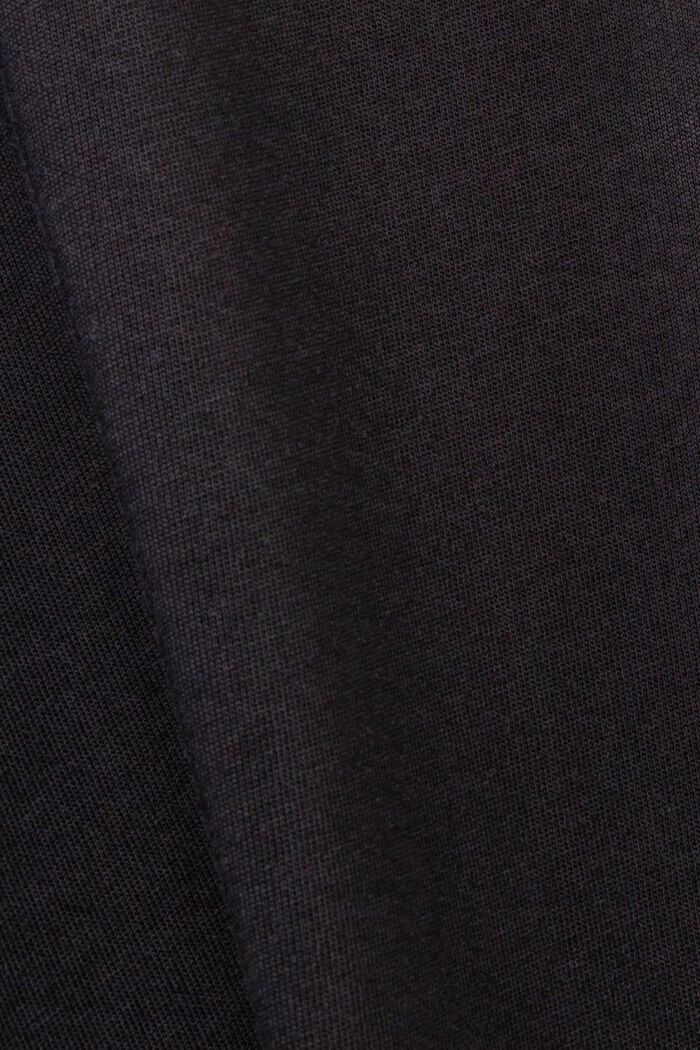 Camiseta de algodón sostenible con diseño de corazón, BLACK, detail image number 5