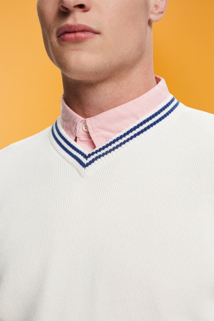 Jersey de cuello en pico y algodón sostenible, OFF WHITE, detail image number 2