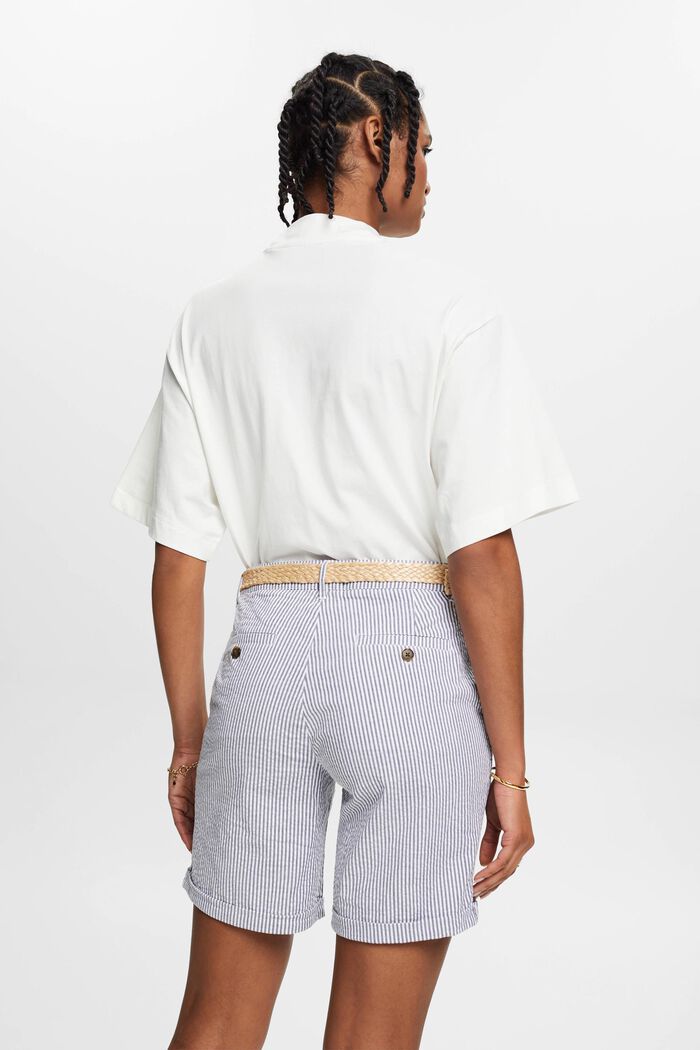 Pantalones cortos con diseño a rayas y cinturón trenzado de rafia, NAVY, detail image number 3
