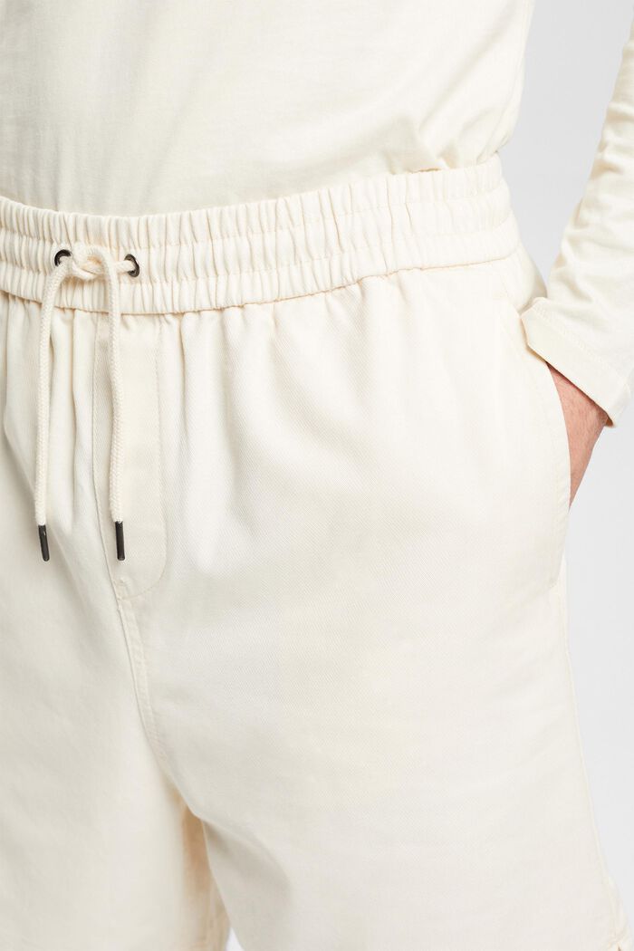 Pantalón corto de algodón puro con estampado en la espalda, CREAM BEIGE, detail image number 2