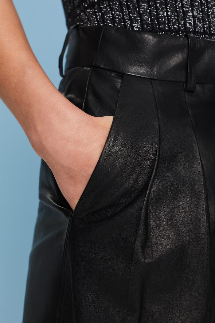 Pantalón de piel con perneras amplias, BLACK, detail image number 2