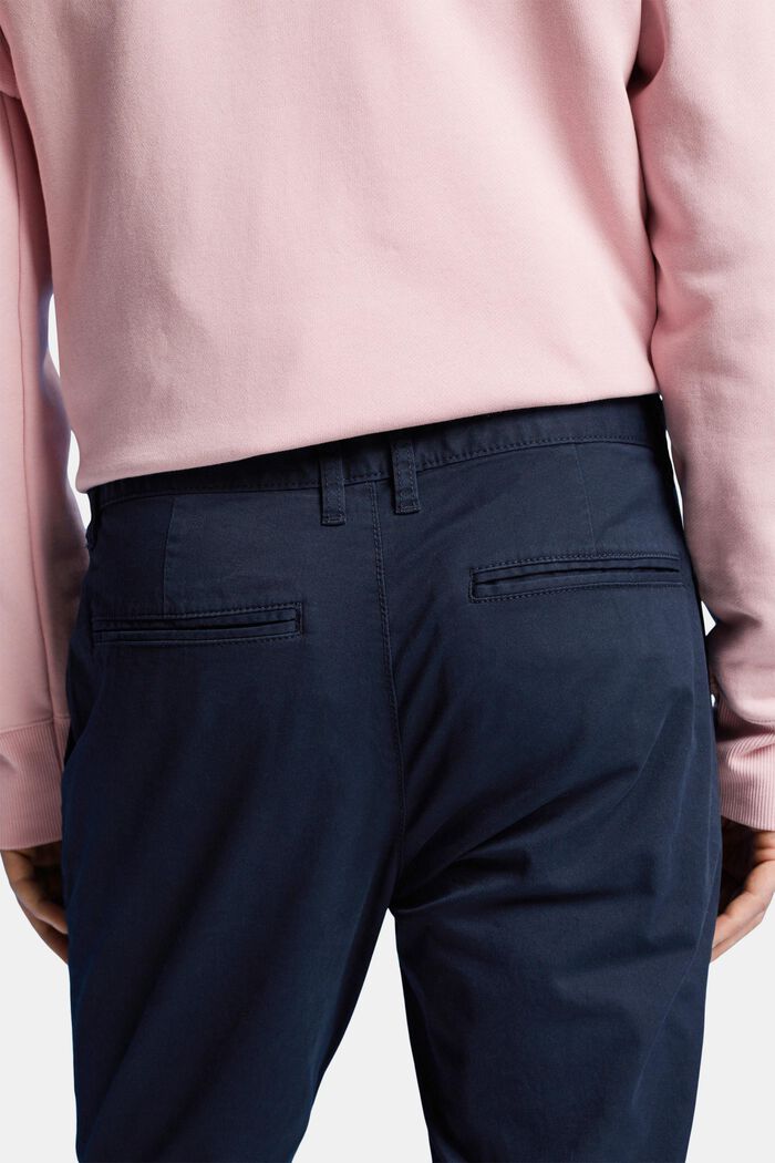 Pantalón chino elástico de algodón, NAVY, detail image number 4
