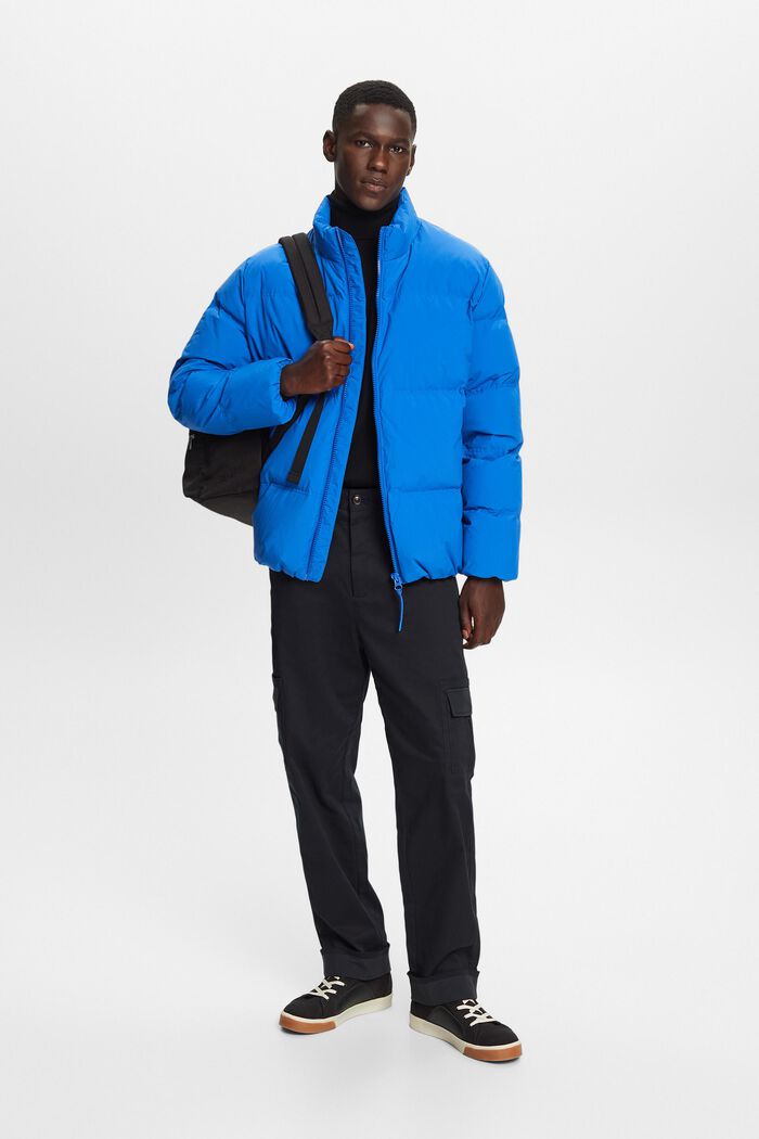 Reciclada: chaqueta acolchada con plumón, BRIGHT BLUE, detail image number 0