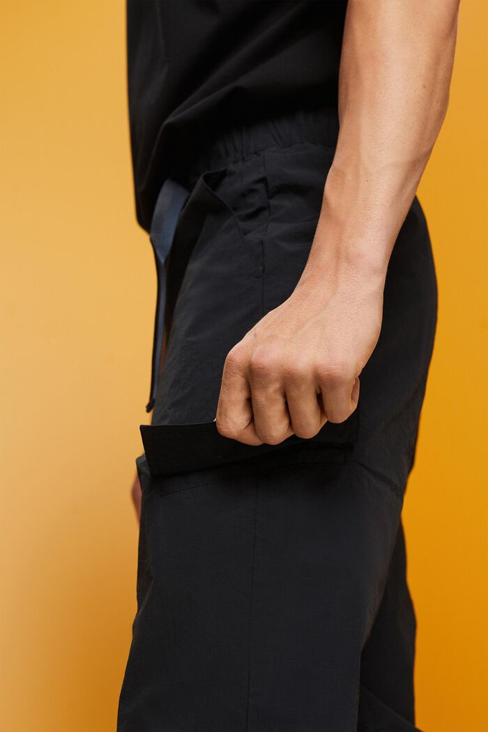 Pantalones cargo con perneras rectas, BLACK, detail image number 2
