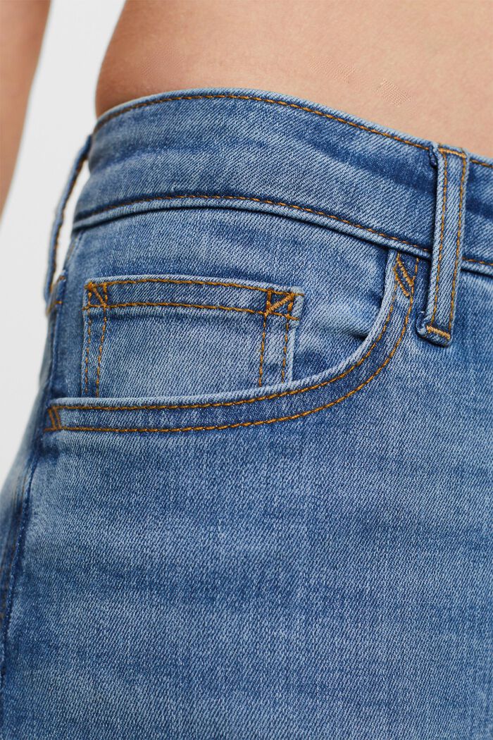 Jeans Capri mid-rise, BLUE LIGHT WASHED, detail image number 4