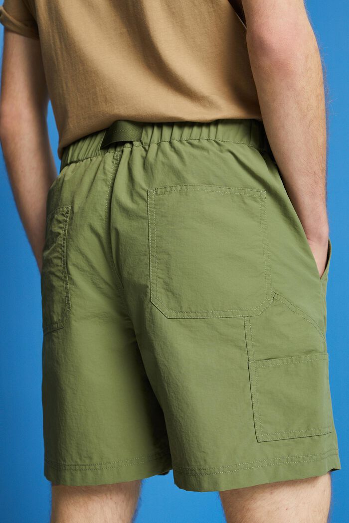 Pantalones cortos con cinturón integrado, OLIVE, detail image number 4